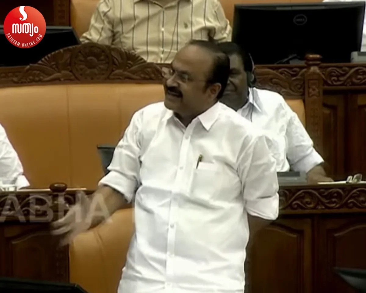 vd satheesan niyamasabha-6