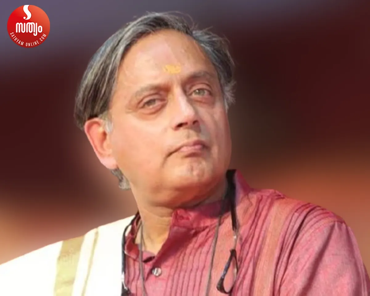 sasi tharoor-2