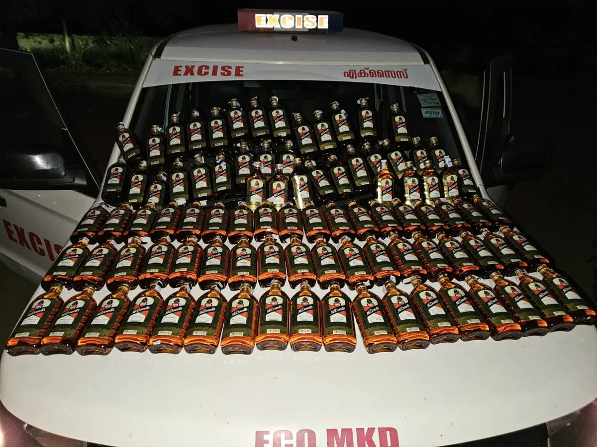 foreign liqur seased mannarkad-2