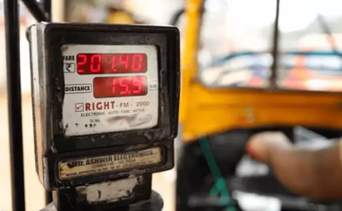 auto meter-2