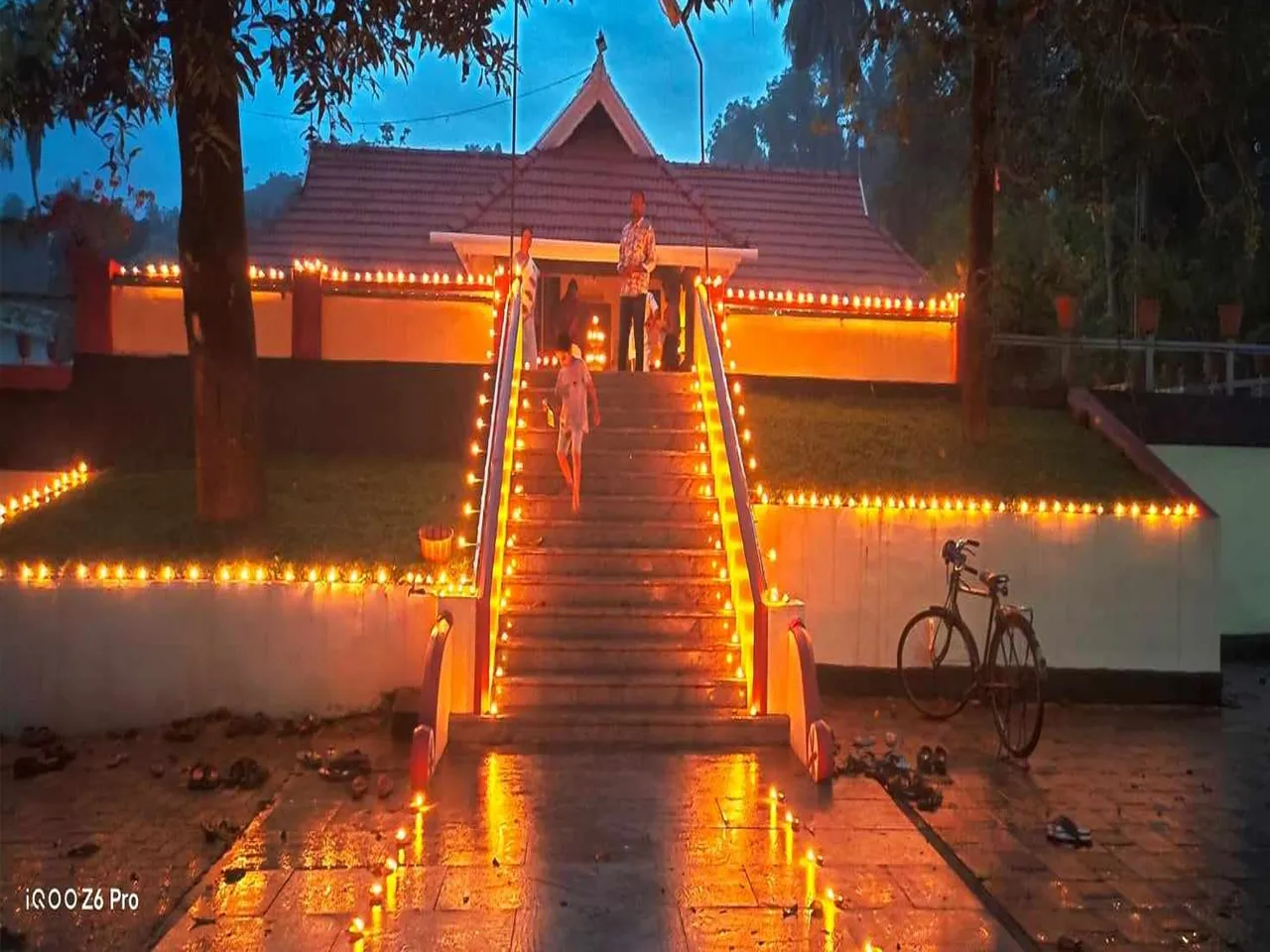 perumbavoor uthsavam april.124jpg