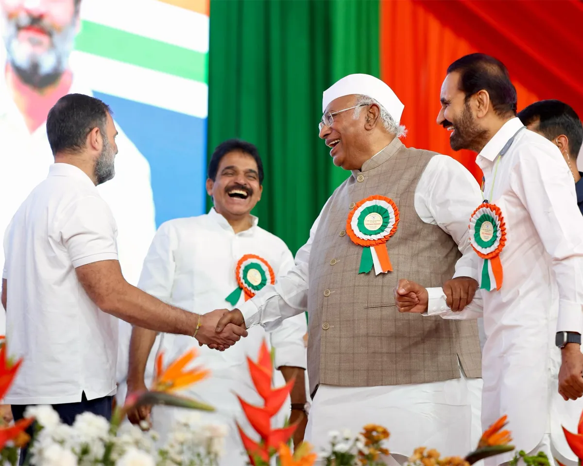 ahammadabad aicc convension-5