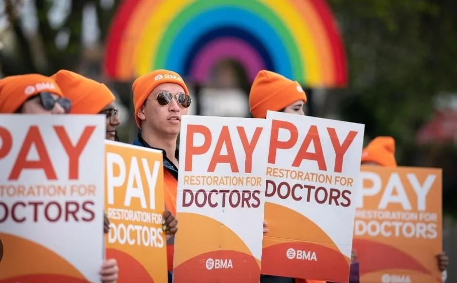 uk nhs1.jpg1
