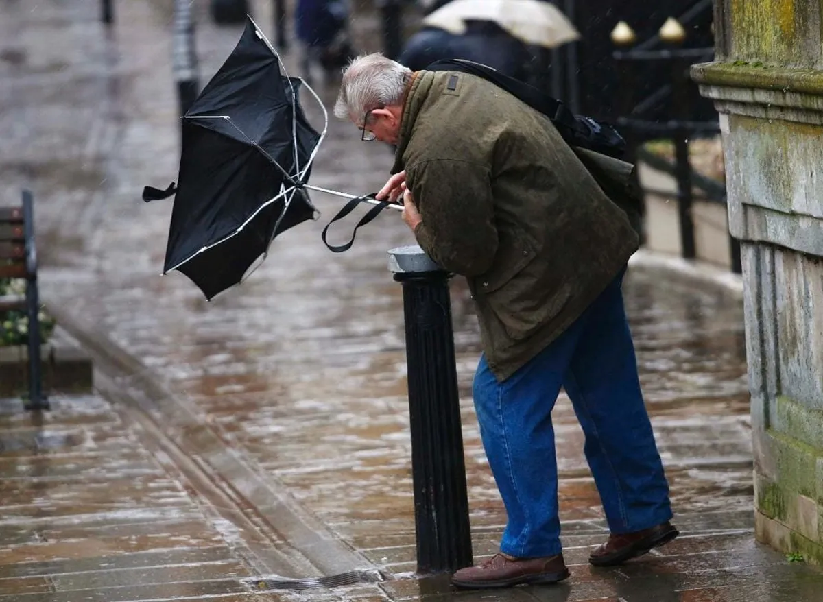 heavy rain in uk-3