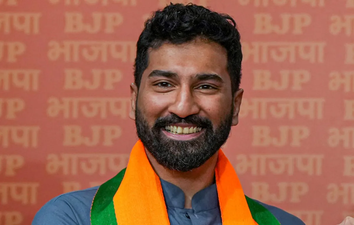 anil antony-3
