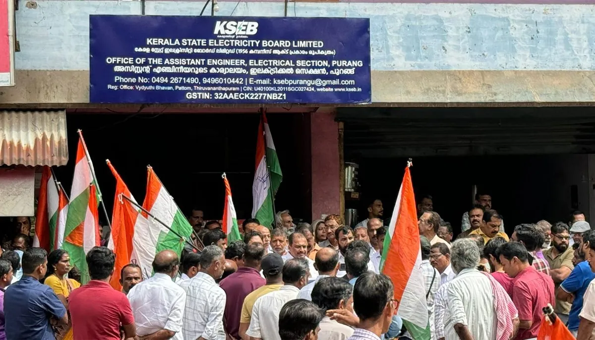 congress protest palakkad
