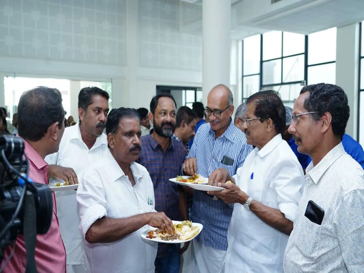 chazhikkadan oottu.jpg