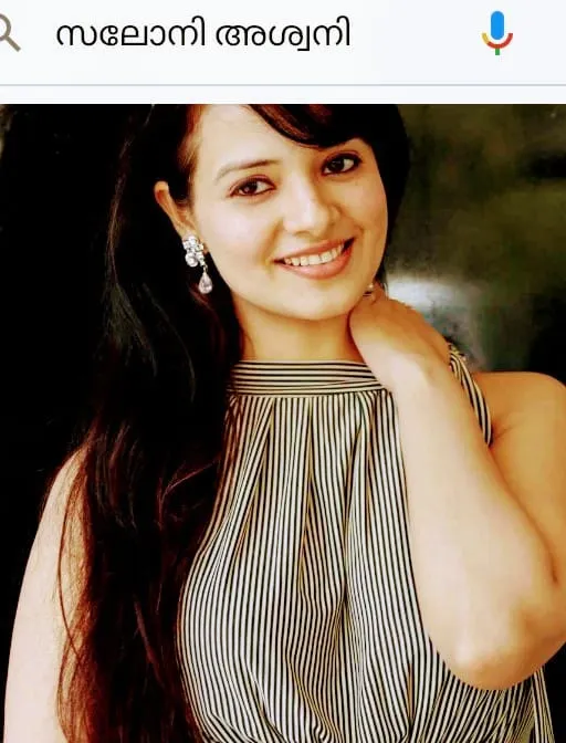 saloni Untitled3.9.jpg