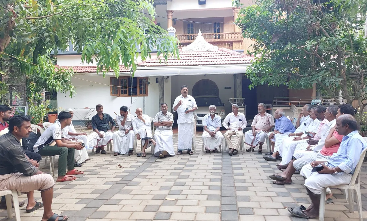 ezhuvathuruthi udf