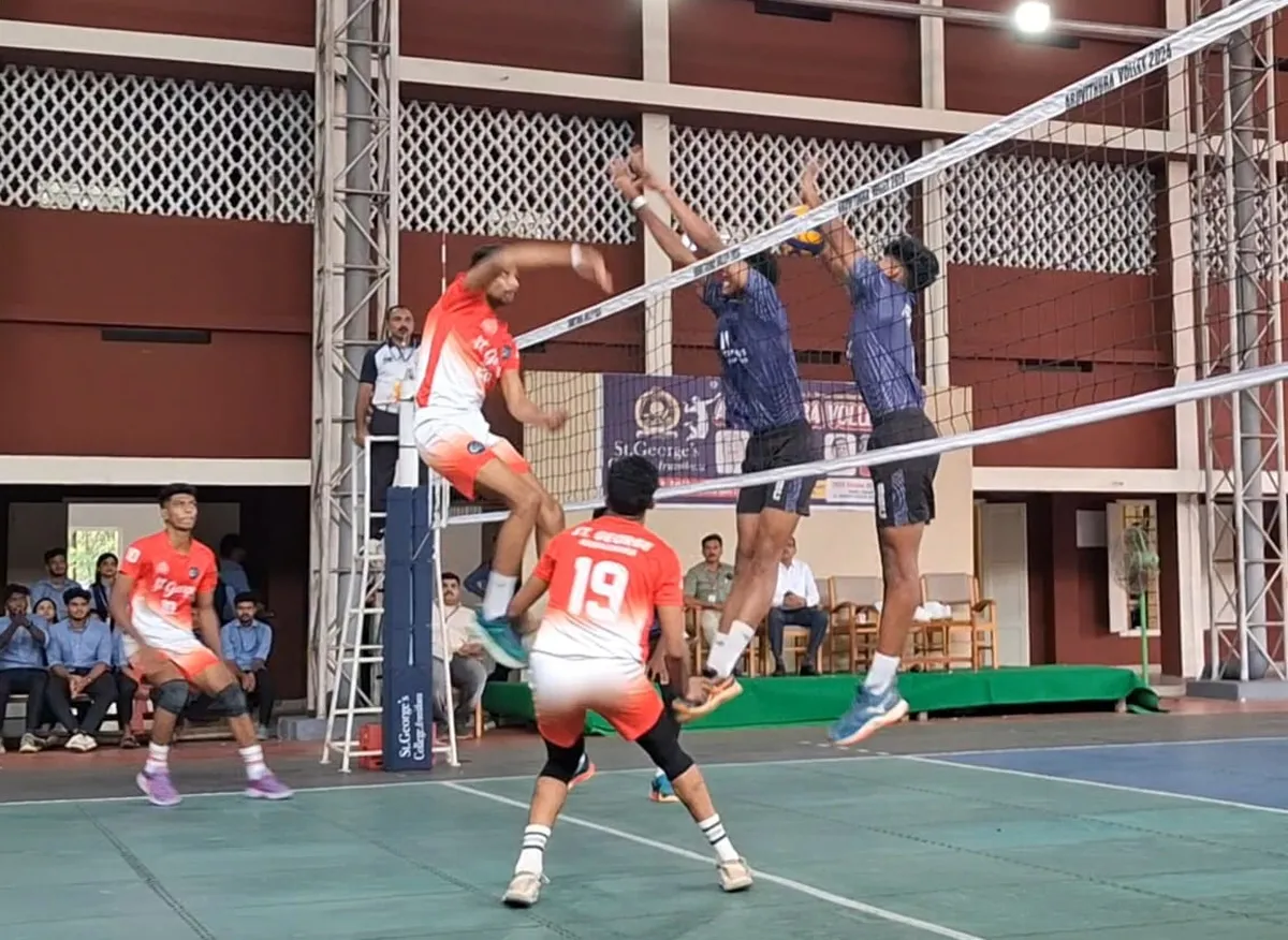 aruvithura volley-3