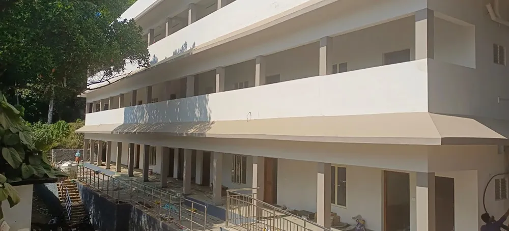 panamattom school.jpg