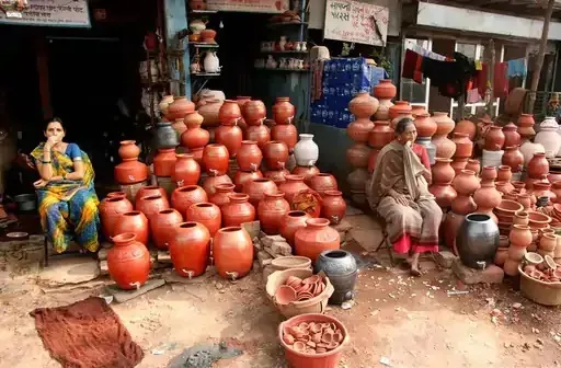 DHARAVI3