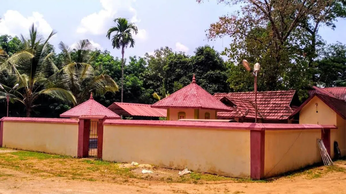 marangattupalli cheradikavu temle-2