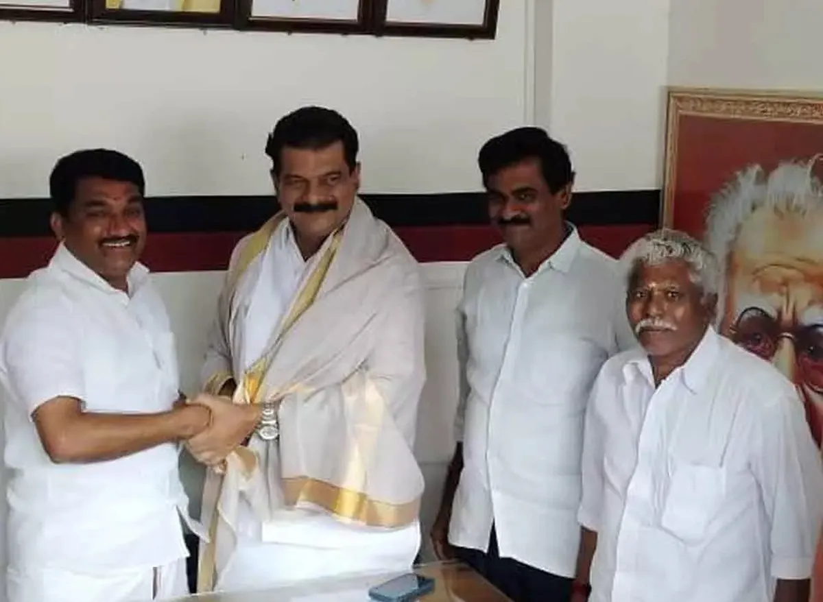 pv anvar dmk reception