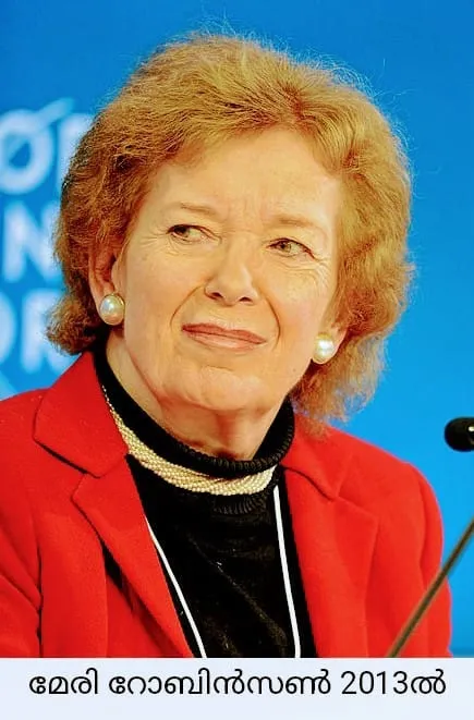 mary robinson Untitled.32.jpg