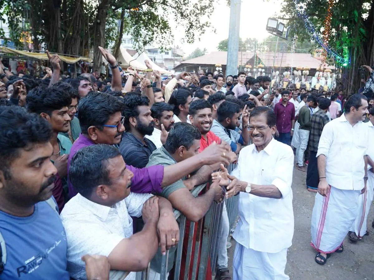 chazhikkadan po1.jpg