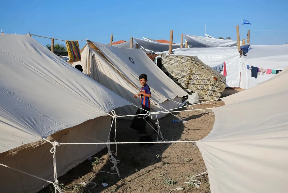 tents in gaza-12