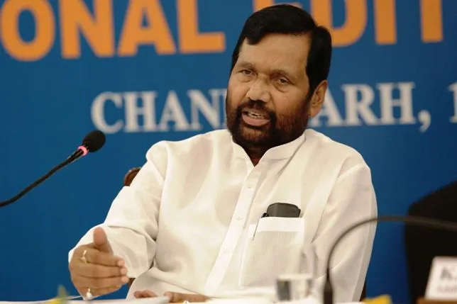 Ram Vilas Paswan Age, Wife, Caste, Children, Family, Biography & More »  StarsUnfolded