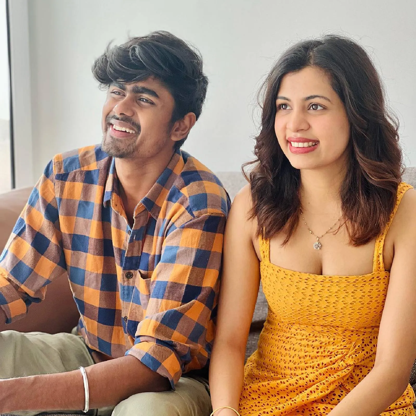 അശ്വിനുമായി ഡേറ്റിംഗ്; ആരുമറിയാതെ ദിയ കൃഷ്ണ വിവാഹനിശ്ചയം നടത്തി;  കേൾക്കുന്നതിന് പിന്നിലെ സത്യാവസ്ഥയുമായി ദിയ – News18 മലയാളം