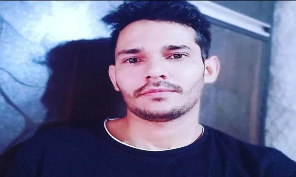 publive-image