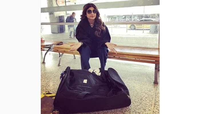 Shilpa Shetty reacted against Racist behavior of an employee  At Sydney Airport