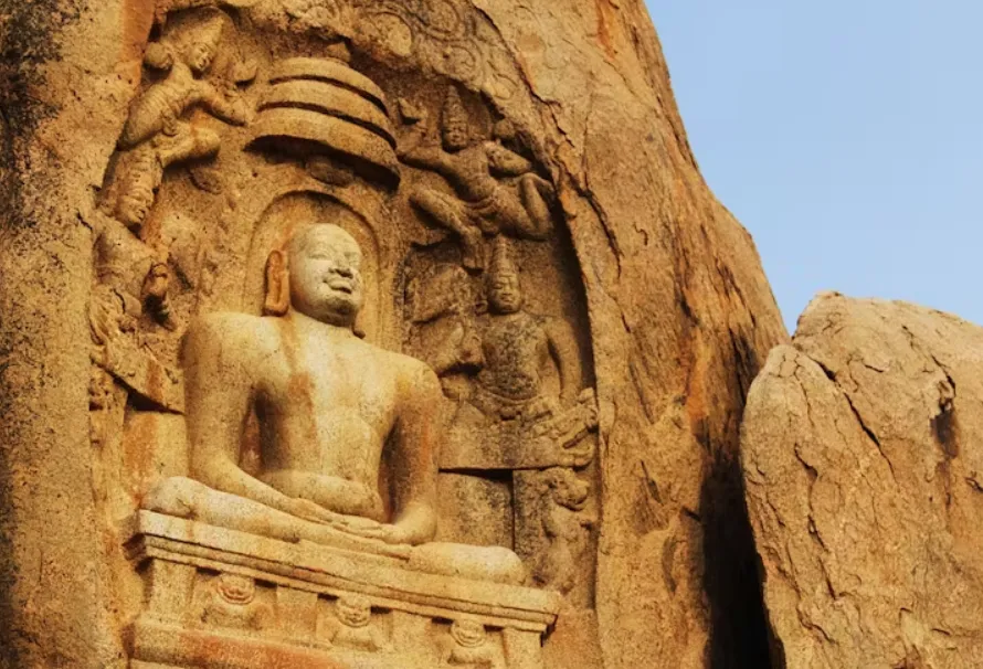 A Jain sculpture showing Mahavira in Madurai, Tamilnadu, India. Francis Harry Roy S via Wikimedia Commons, CC BY-SA