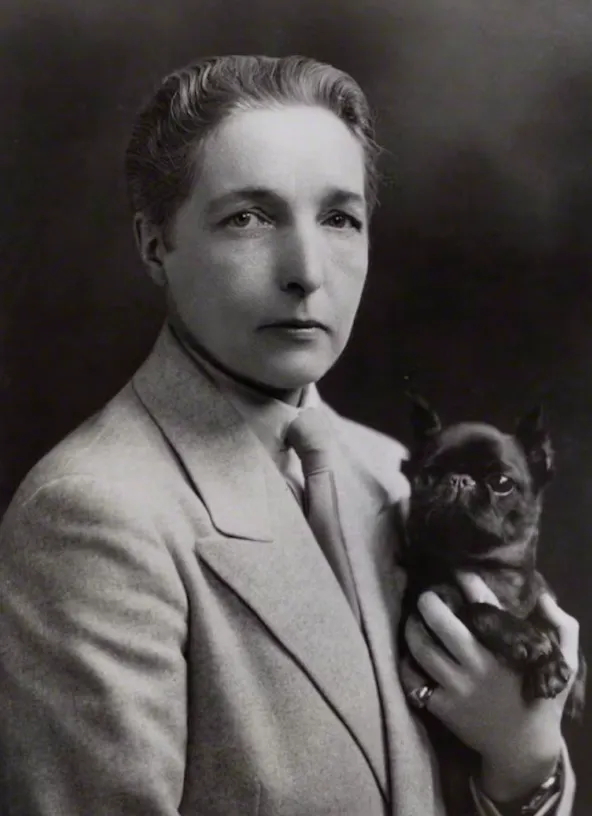 Radclyffe Hall (c.1930) Public domain, via Wikimedia Commons