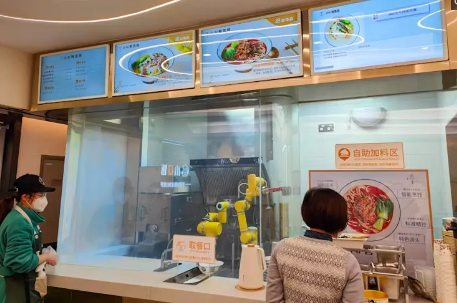 Robotic kitchens are beginning to show up in restaurants, particularly fast-food places. CFOTO/Future Publishing via Getty Images