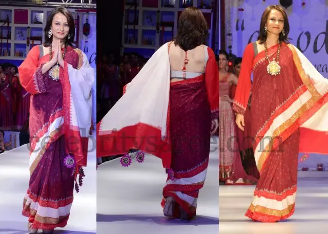 South Indian actress Amala Akkineni wearing a Pochampally Saree during a fashion show Picture By: Celebrity Saree.com