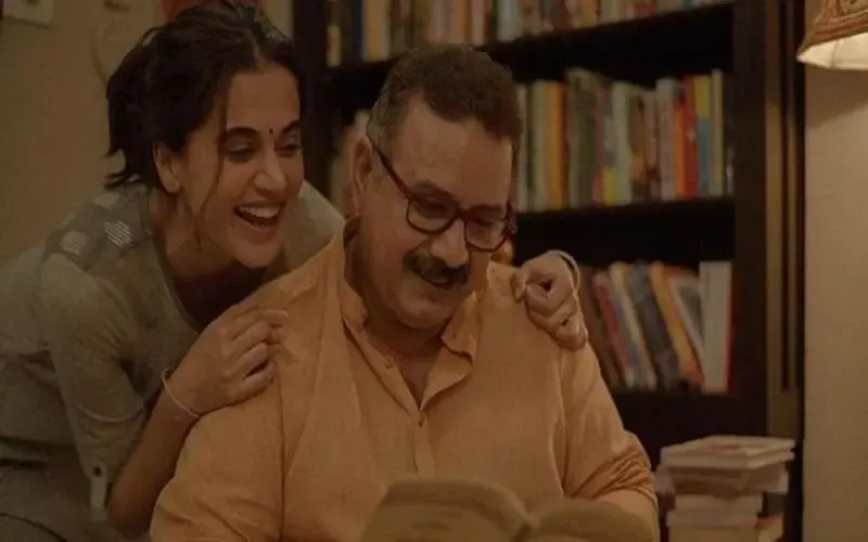 meeting parents after marriage, Hindi films on father-daughter relationship ,parent daughter relationship, fighting with parents, daughter equal right property