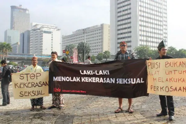 Indonesian men wear miniskirts to end violence against women