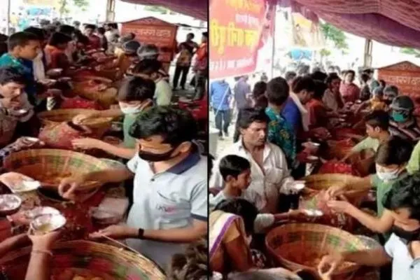 Pani Puri Seller Treat