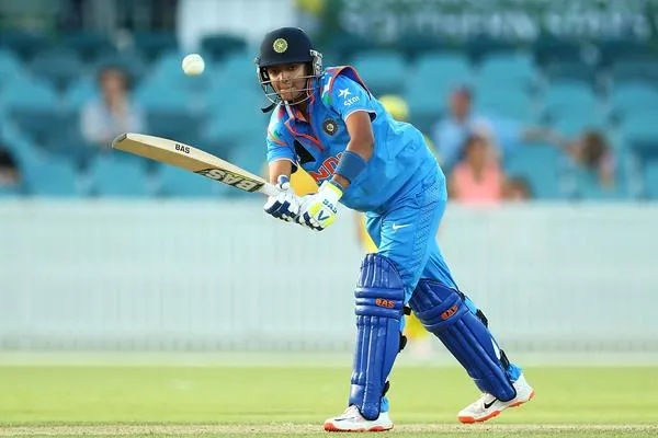 Harmanpreet Kaur breaks MS Dhoni's Record