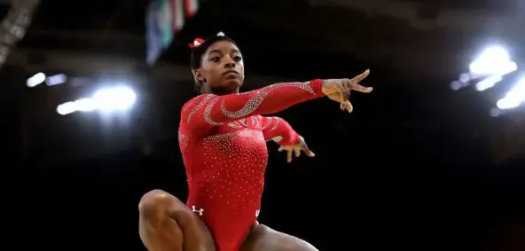 Simone Biles kidney stone