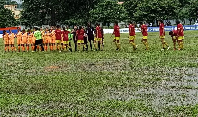 Story on the conditions under which female footballers play