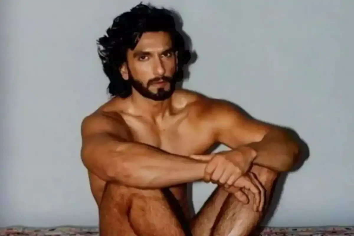 Ranveer Singh's Photos, Ranveer Singh Nude Photoshoot,Ranveer Singh nude, Ranveer Singh FIR, Ranveer Singh Posing naked, Bizarre Headlines 2022