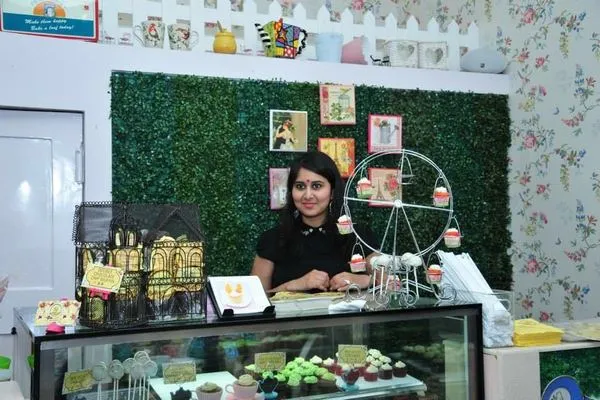 Arti Vaid, Buttercup at Cappucino Blast