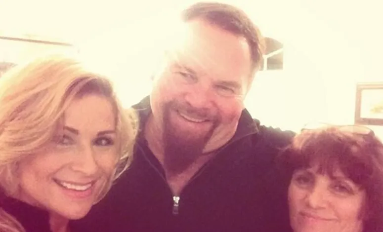 Jim Neidhart and Elizabeth (Source - Twitter)