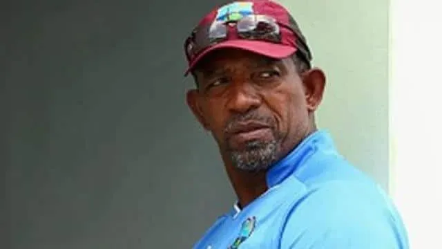 Phil Simmons Disappointed With National Team Players Says We Can not Beg People to Play for West Indies - वेस्टइंडीज की तरफ से खेलने के लिए खिलाड़ियों से भीख नहीं मांग सकते,