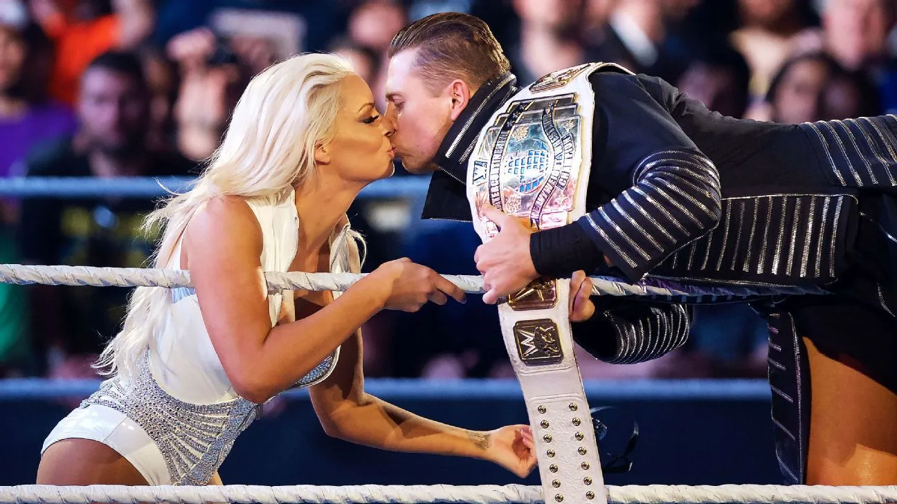 Real Life Couples Of WWE You Didn't Know