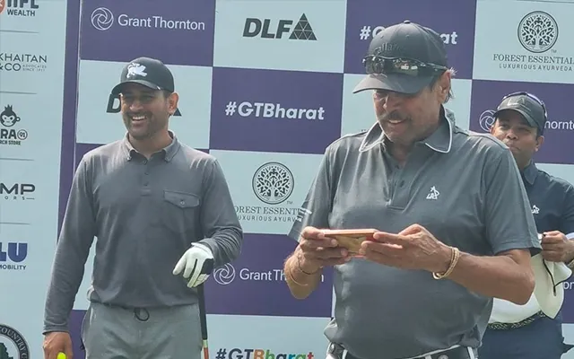 MS Dhoni, Kapil Dev