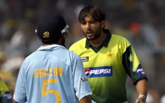 Shahid Afridi and Gautam Gambhir 