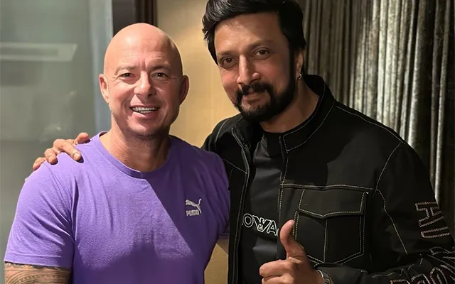 Herschelle Gibbs & Kichcha Sudeep