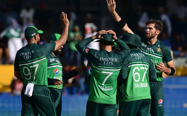 Pakistan team contract renewed