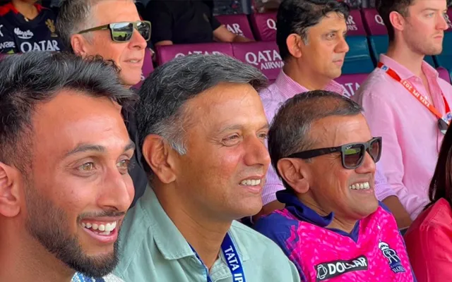 Rahul Dravid (middle)