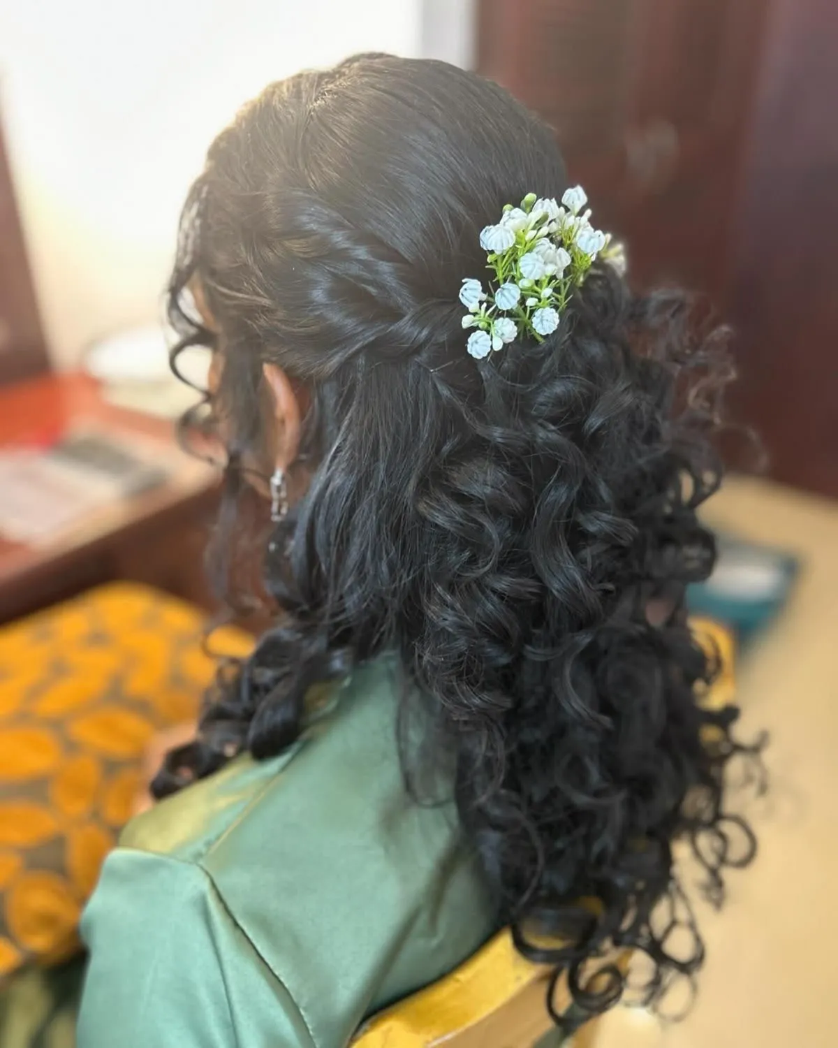 curly