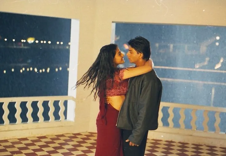 Rahul & Anjali dance in the rain... without any music :) | Bollywood  actors, Bollywood couples, Kuch kuch hota hai