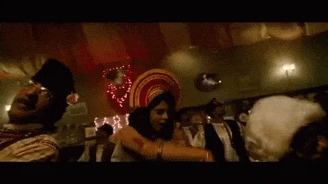 7 Khoon Maaf - Priyanka Chopra | Darling Video animated gif