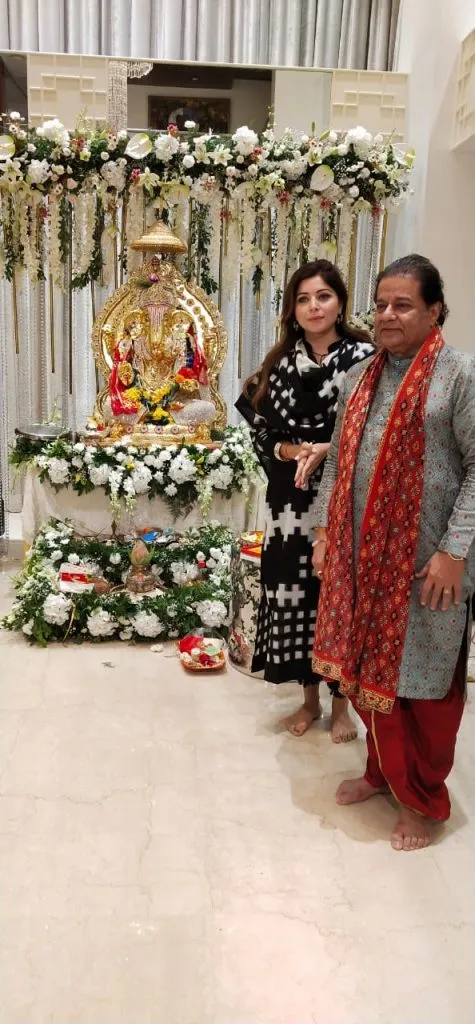 Bollywood Celebrates Ganesh Chaturthi