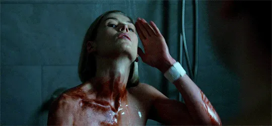 Rosamund pike 2010s gone girl GIF - Find on GIFER